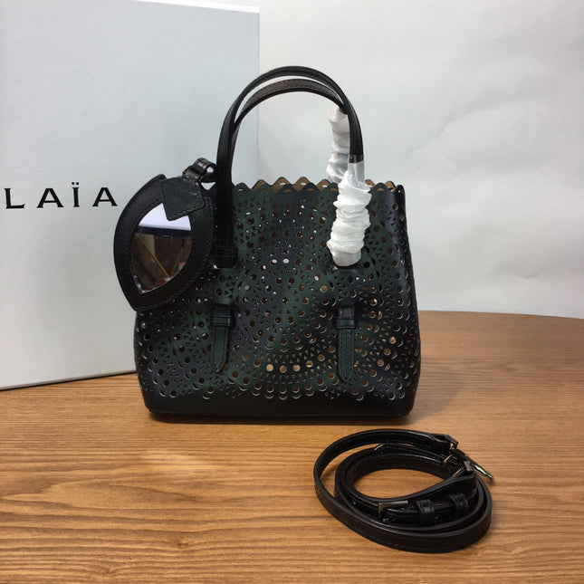 MINA 20 BAG IN BLACK VIENNA CALFSKIN