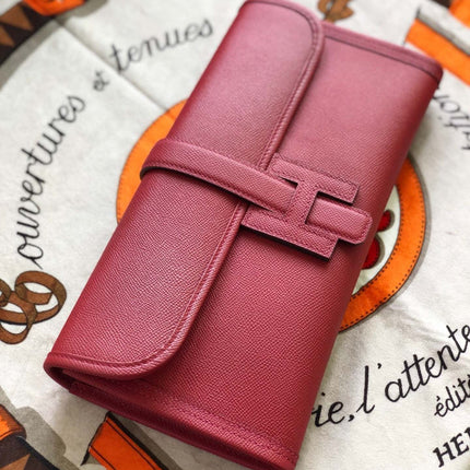 JIGE ELAN 29 CLUTCH IN BERRY RED CALFSKIN
