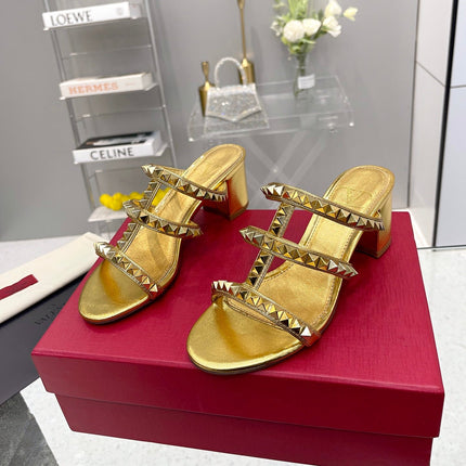 VALENTINO 26S ROCKSTUD STRAPPY BLOCK HEEL SLIDE SANDALS IN GOLD CALFSKIN