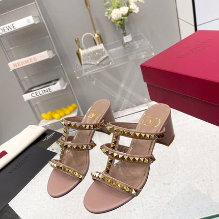 VALENTINO 26S ROCKSTUD STRAPPY BLOCK HEEL SLIDE SANDALS IN NUDE PINK CALFSKIN GOLD HARDWARE