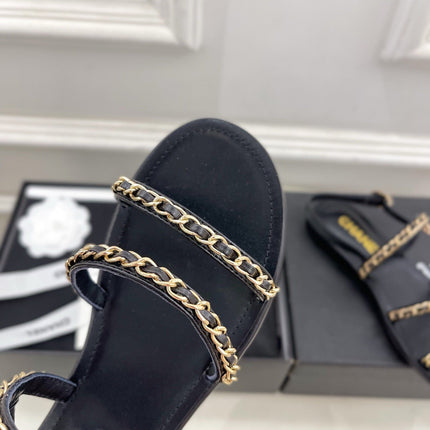 CC MESH FLAT SANDALS IN BLACK LAMBSKIN