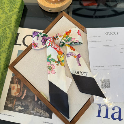 GUCCI 26S TWILLY SCARF 120 IN SILK 280931