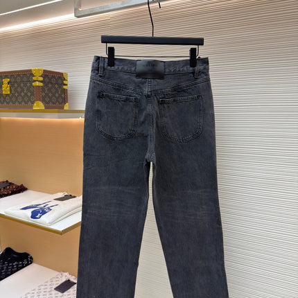 CELINE 26S STRAIGHT-LEG JEANS 747