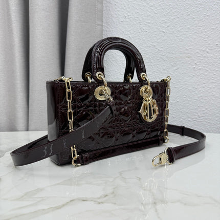 DIOR 26S MEDIUM LADY D-JOY MICRO BAG 26 IN BURGUNDY RED PATENT CANNAGE CALFSKIN GOLD HARDWARE