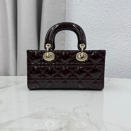 DIOR 26S MEDIUM LADY D-JOY MICRO BAG 22 IN BURGUNDY RED PATENT CANNAGE CALFSKIN GOLD HARDWARE