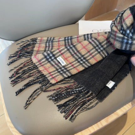 BURBERRY 26S SCARF 180 IN CASHMERE 515738