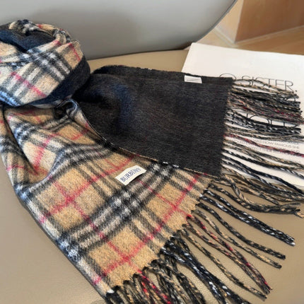 BURBERRY 26S SCARF 180 IN CASHMERE 515738