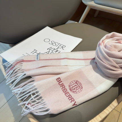 BURBERRY 26S SCARF 180 IN CASHMERE 515753