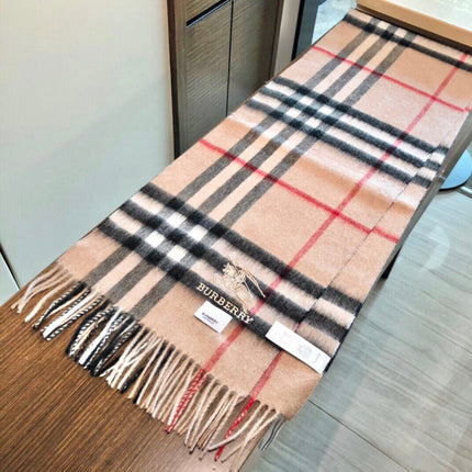 BURBERRY 26S SCARF 180 IN CASHMERE 515969