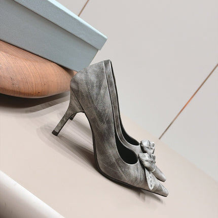 PRADA 26S POINTED TOE HEEL PUMPS 80MM IN GRAY CALFSKIN WITH FLORAL