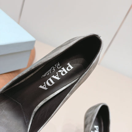 PRADA 26S POINTED TOE HEEL PUMPS 80MM IN GRAY CALFSKIN WITH FLORAL