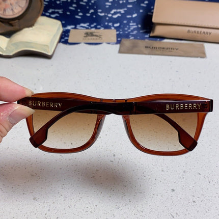BURBERRY 26S SQUARE FRAME IN ACETATE 406616