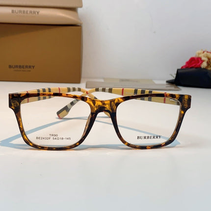 BURBERRY 26S SQUARE FRAME IN ACETATE 514229