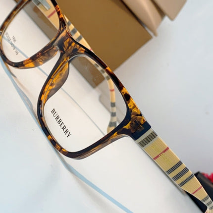 BURBERRY 26S SQUARE FRAME IN ACETATE 514229