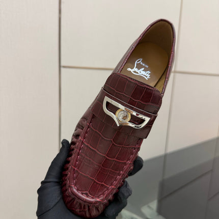 CHRISTIAN LOUBOUTIN 26S LOAFERS IN DARK RED CROCODILE-EMBOSSED CALFSKIN