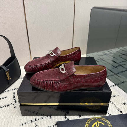 CHRISTIAN LOUBOUTIN 26S LOAFERS IN DARK RED CROCODILE-EMBOSSED CALFSKIN