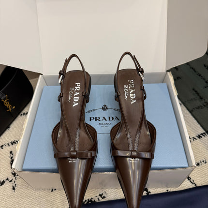 PRADA 26S POINTED TOE SLINGBACK KITTEN HEELS IN BROWN CALFSKIN WITH BOW