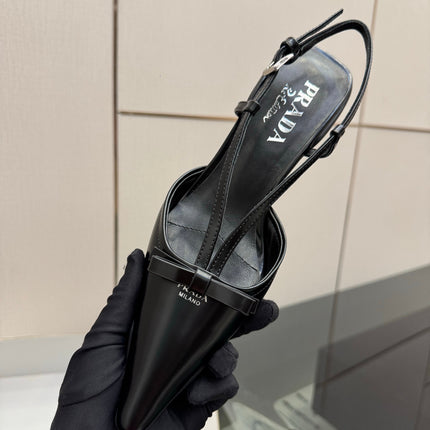 PRADA 26S POINTED TOE SLINGBACK KITTEN HEELS IN BLACK CALFSKIN WITH BOW