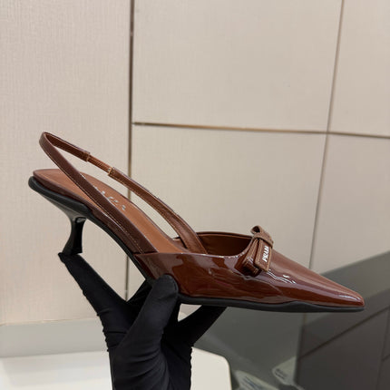 PRADA 26S BUCKLE STRAP SLINGBACK PUMPS IN BROWN PATENT CALFSKIN WITH BOW