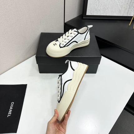 CHANEL 26S PLATFORM SNEAKERS IN WHITE CALFSKIN