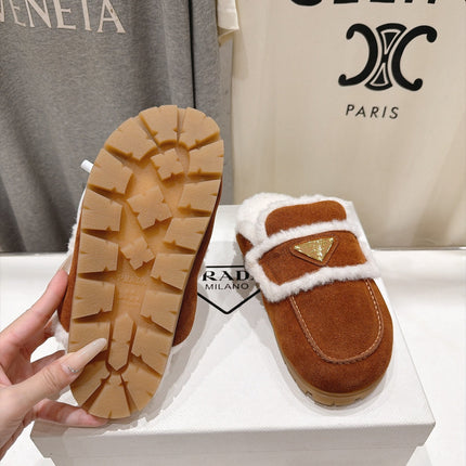 PRADA 26S MULE LOAFERS IN CARAMEL BROWN SUEDE SHEARLING LINED