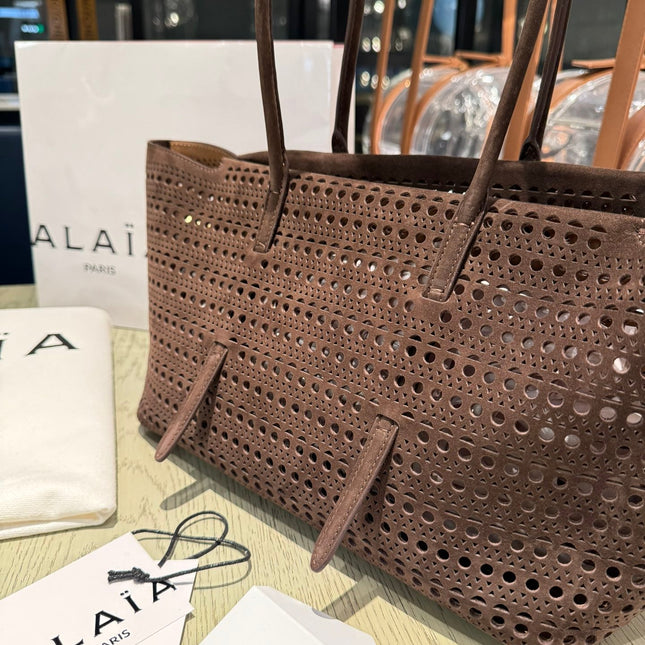 NEO MINA 32 BAG IN CHOCOLATE VIENNE SUEDE