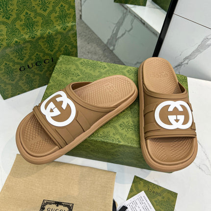 PLATFORM SLIPPERS IN PEANUT BROWN IMPORTED TPU