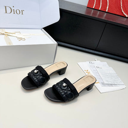 DIOR 26S BLOCK HEEL SLIDE SANDALS IN BLACK QUILTED CALFSKIN WITH BOW