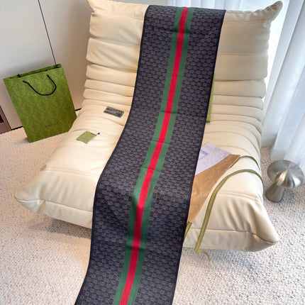GUCCI 26S SCARF 185 IN CASHMERE 511135