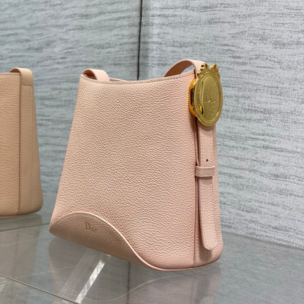 DIOR 26S MEDAILLON BUCKET BAG 19 IN NUDE PINK GRAINED CALFSKIN GOLD HARDWARE