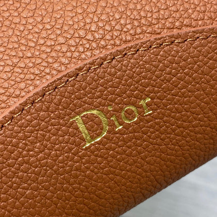DIOR 26S MEDAILLON BUCKET BAG 19 IN CARAMEL BROWN GRAINED CALFSKIN GOLD HARDWARE