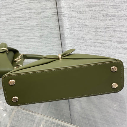 DIOR 26S CIGALE BAG 28 IN OLIVE GREEN SMOOTH CALFSKIN GOLD HARDWARE