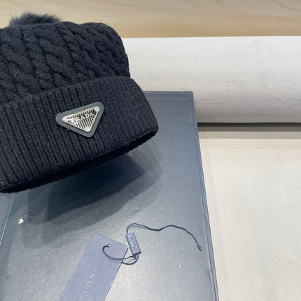 PRADA  26S BEANIE HAT 566236