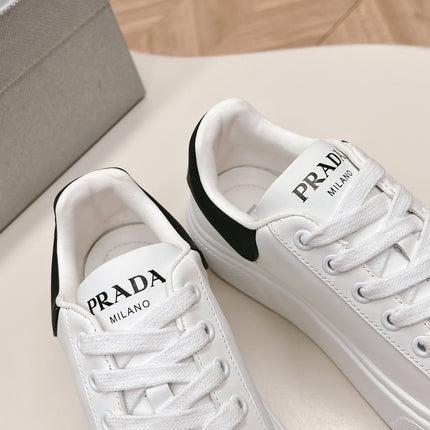 PRA RETRO SNEAKERS WHITE AND BLACK CALFSKIN