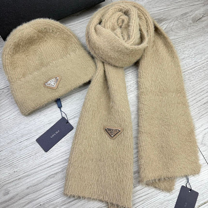 PRADA 26S SET SCARF AND BEANIE HAT 512783