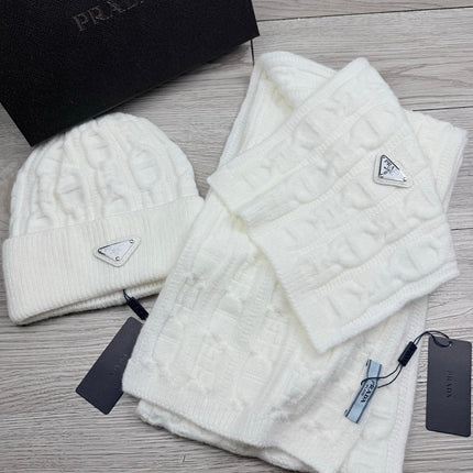 PRADA 26S SET SCARF AND BEANIE HAT 497422