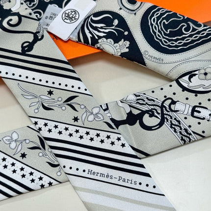 HERMES 26S TWILLY SCARF 86 IN SILK 500097