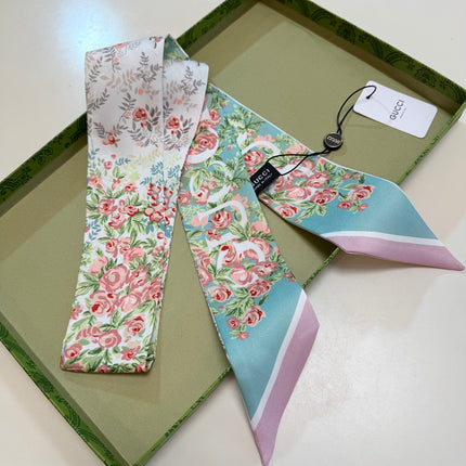 GUCCI 26S TWILLY SCARF 120 IN SILK 511261