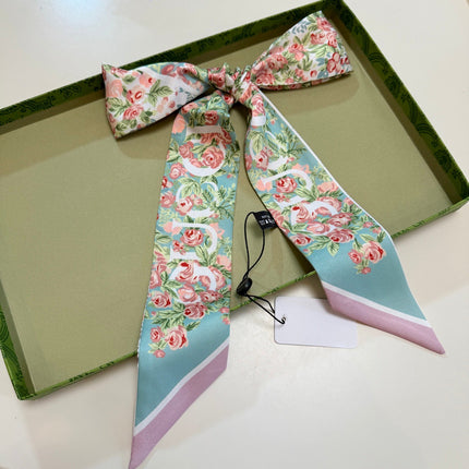 GUCCI 26S TWILLY SCARF 120 IN SILK 511261