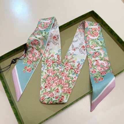 GUCCI 26S TWILLY SCARF 120 IN SILK 511261