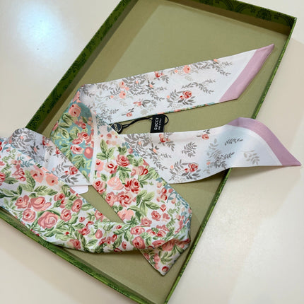 GUCCI 26S TWILLY SCARF 120 IN SILK 511261