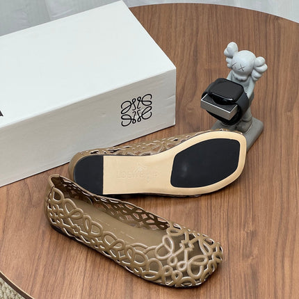 LOEWE 26S ANAGRAM CUT OUT BALLET FLATS IN BROWN CALFSKIN