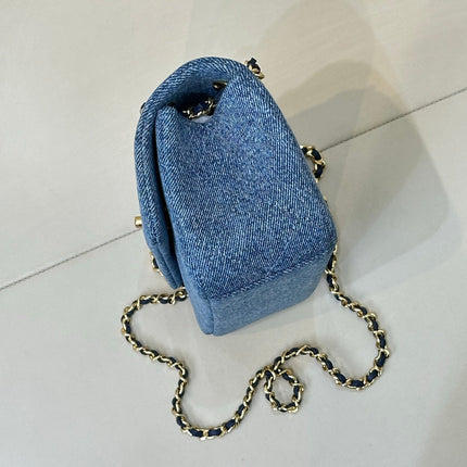 CHANEL 26S FLAP BAG 22 IN BLUE DENIM WITH GOLD HARDWARE