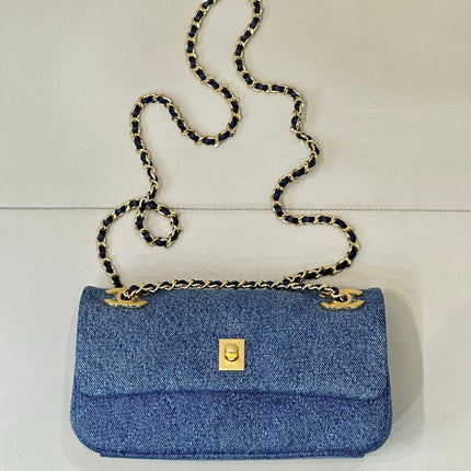 CHANEL 26S FLAP BAG 22 IN BLUE DENIM WITH GOLD HARDWARE