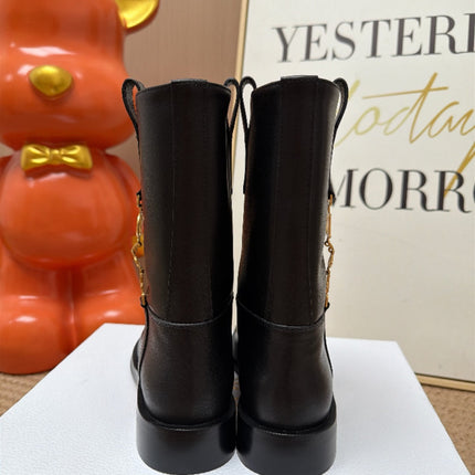 DIOR 26S ANKLE BOOTS IN BLACK CALFSKIN GOLD HARDWARE