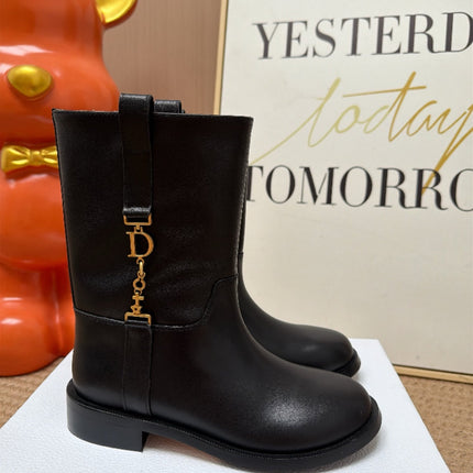 DIOR 26S ANKLE BOOTS IN BLACK CALFSKIN GOLD HARDWARE