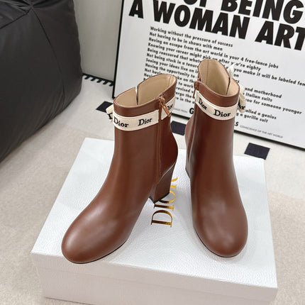DIOR 26S ANKLE BOOTS WITH LOGO BOW IN CARAMEL BROWN CALFSKIN