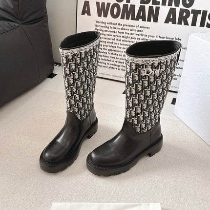 DIOR 26S OBLIQUE KNEE HIGH BOOTS IN BLACK CALFSKIN AND WHITE JACQUARD FABRIC
