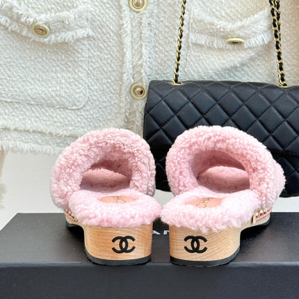 CHANEL 26S SLIDE SANDALS IN LIGHT PINK TEDDY FLEECE GOLD HARDWARE