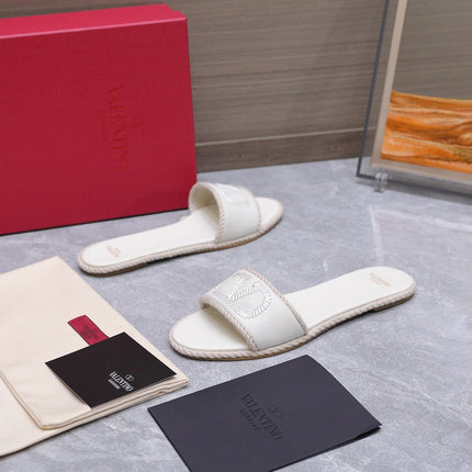 VALENTINO 26S FLAT SLIDE SANDALS IN WHITE CALFSKIN